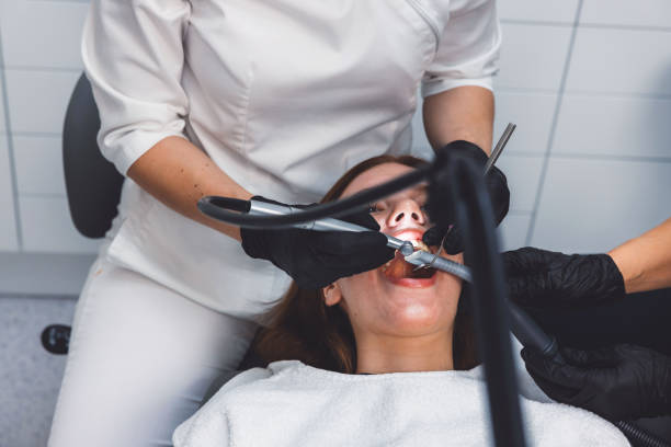 Best Emergency Tooth Extraction in Salem, MA